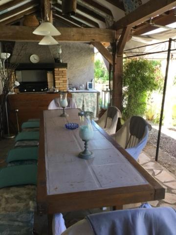 Bed and Breakfast Loft Atypique Villeneuve-de-Riviere Екстер'єр фото